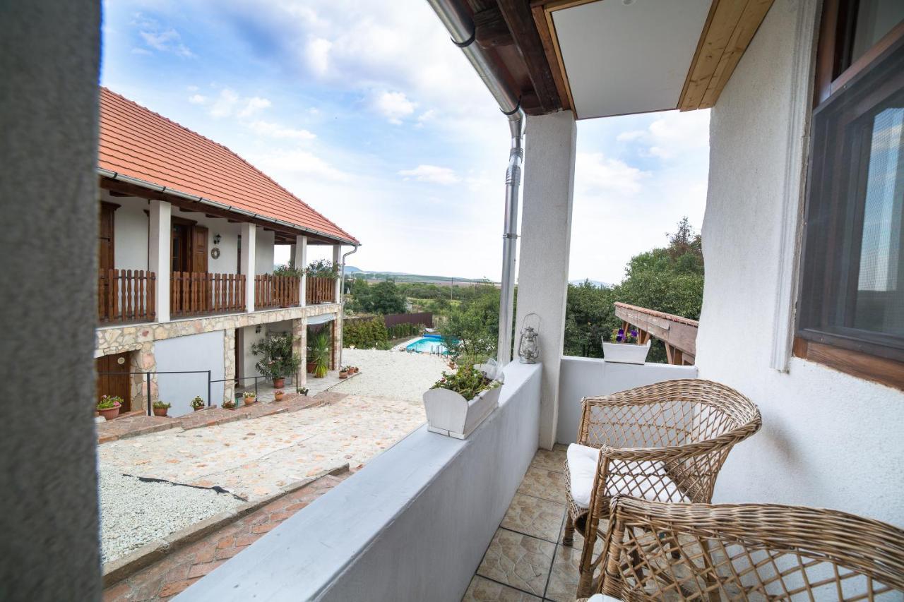 Tokaj Hill Panorama Guesthouse Szerencs Buitenkant foto
